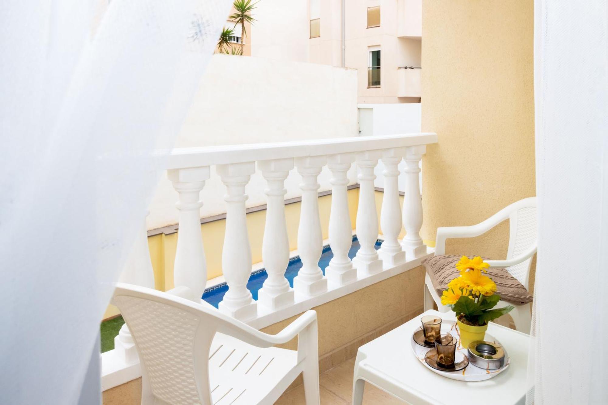 Relax Διαμέρισμα Τορεβιέχα Εξωτερικό φωτογραφία